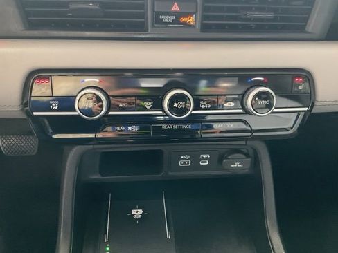 Certified 2023 Honda Pilot EX-L image 14
