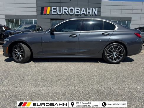 Used 2019 BMW 330i xDrive Sedan w/ Convenience Package AWD/4WD image 32