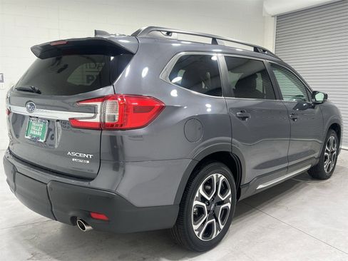 Used 2024 Subaru Ascent Limited w/ Technology Package image 8