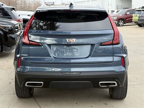 Used 2024 Cadillac XT4 Premium Luxury image 5
