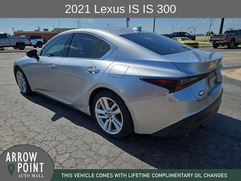 Used 2021 Lexus IS 300 AWD w/ Comfort Package image 8