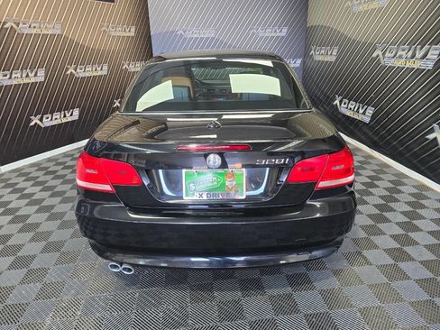 Used 2009 BMW 328i Convertible image 23