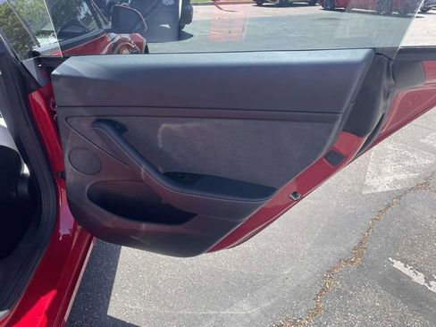 Used 2022 Tesla Model 3 Long Range AWD/4WD image 20