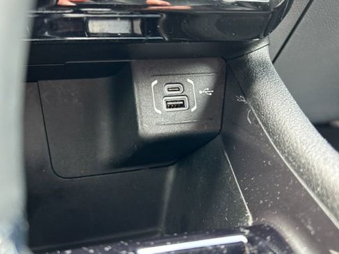 Used 2023 Jeep Compass Latitude AWD/4WD image 45