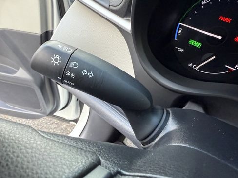 Used 2024 Toyota Sienna LE image 34