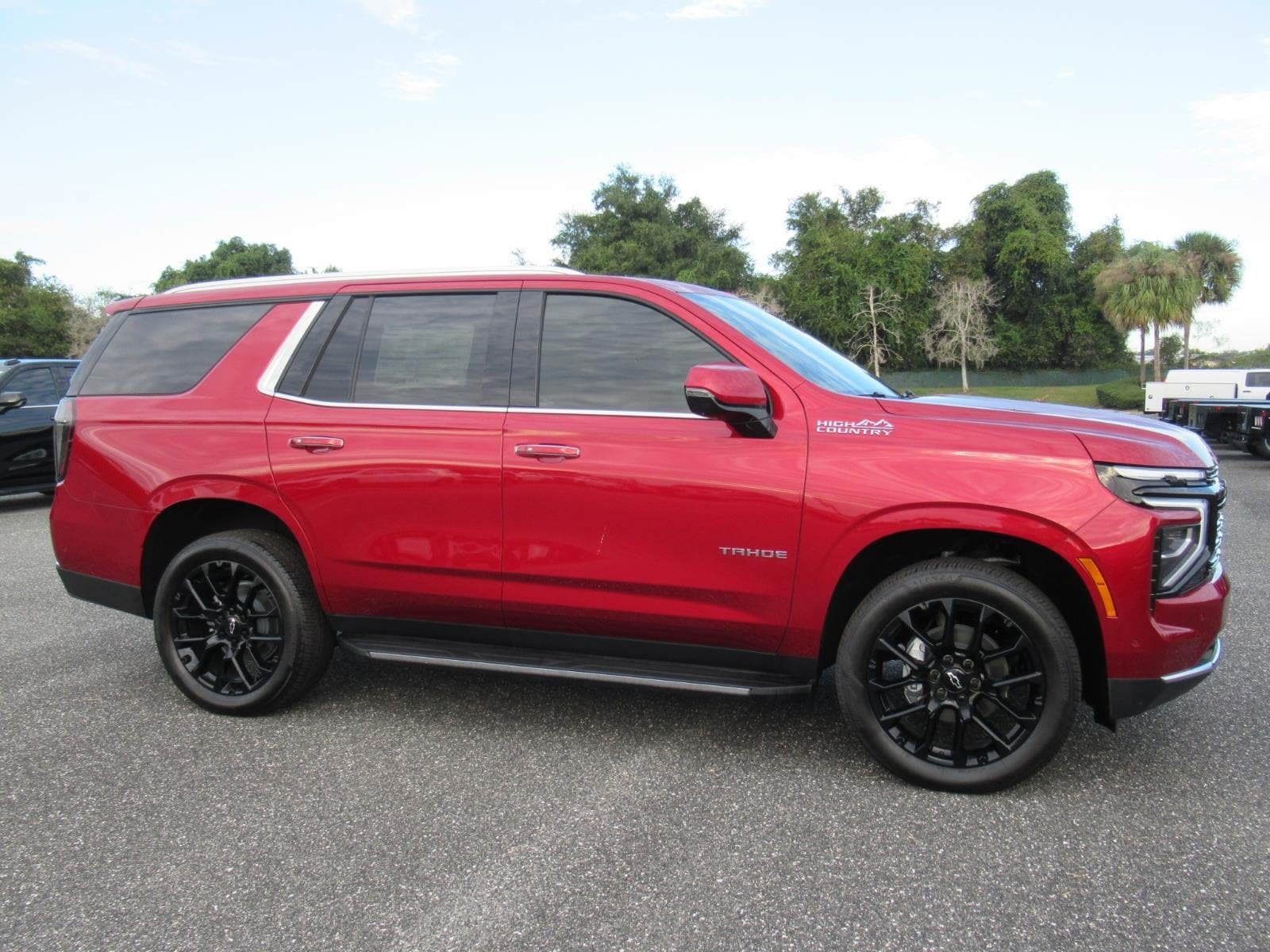 New 2026 Chevrolet Tahoe High Country w/ Sun And Tow Package AWD/4WD image 2