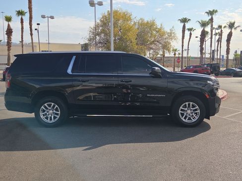 Used 2024 Chevrolet Suburban LT AWD/4WD image 6