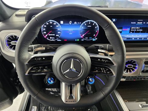 Used 2025 Mercedes-Benz G 63 AMG 4MATIC image 17