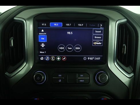 Used 2020 Chevrolet Silverado 1500 LT Trail Boss AWD/4WD image 24