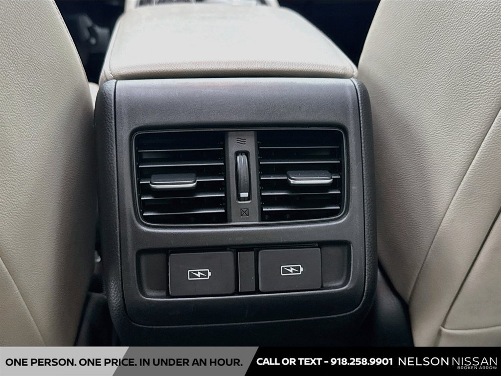 Used 2021 Honda Accord Touring image 26