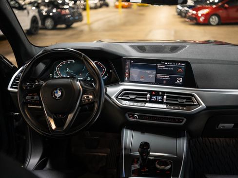 Used 2019 BMW X5 xDrive40i w/ Convenience Package image 22