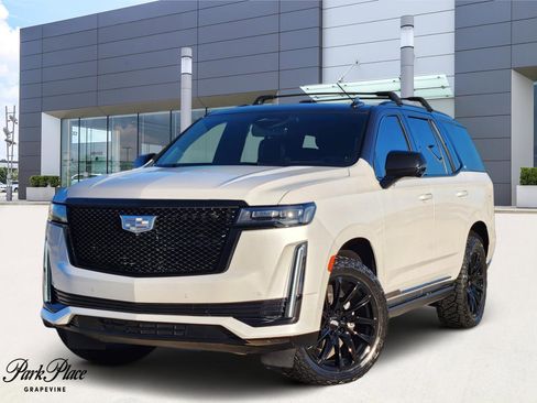 Used 2023 Cadillac Escalade Sport Platinum w/ LPO, ONYX Package image 1