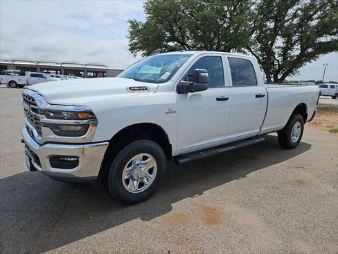 New 2026 RAM 2500 Tradesman AWD/4WD image 32