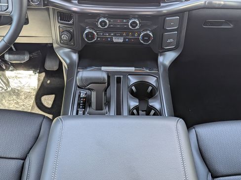 New 2026 Ford F150 Lariat w/ Equipment Group 501A Mid image 21