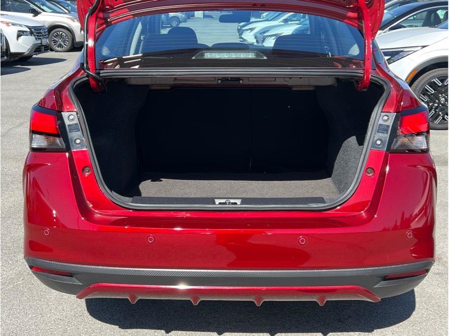 Certified 2025 Nissan Versa SV FWD image 5