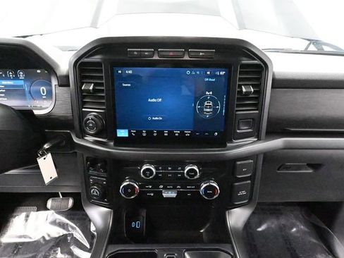Used 2024 Ford F150 XLT w/ Tow/Haul Package image 33