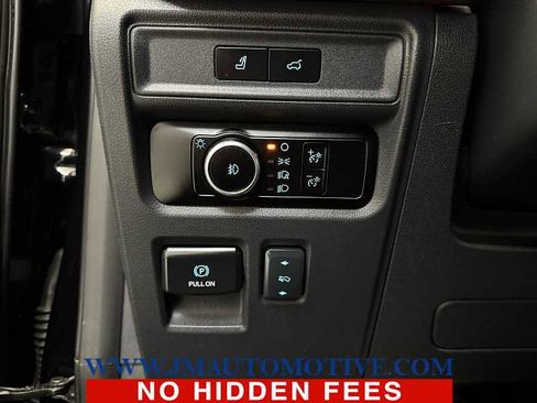 Used 2023 Ford Expedition Limited image 38