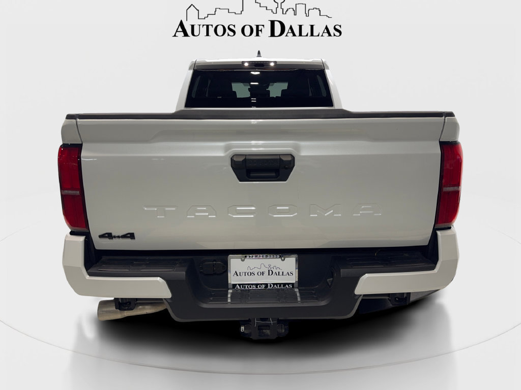 Used 2025 Toyota Tacoma TRD Sport AWD/4WD image 7