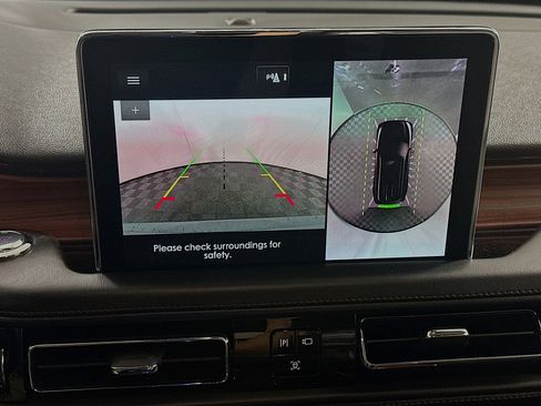 Used 2022 Lincoln Aviator Grand Touring w/ Equipment Group 301A image 23