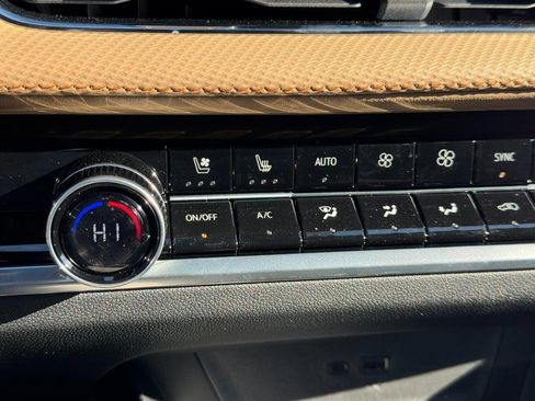 New 2026 Chevrolet Equinox ACTIV w/ Convenience Package III image 15