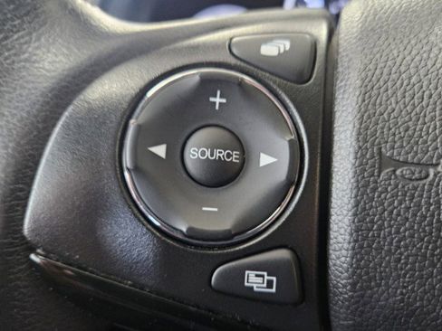 Used 2019 Honda HR-V Sport image 25