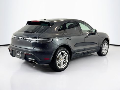 Certified 2025 Porsche Macan AWD/4WD image 9