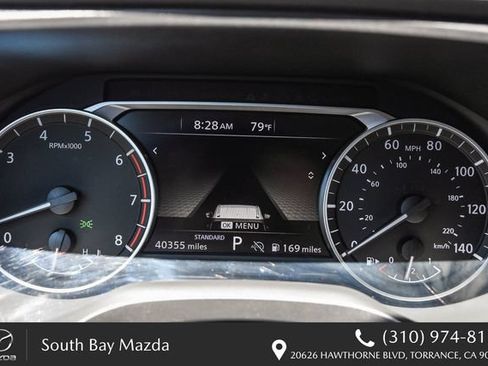 Used 2025 Nissan Rogue SV FWD image 21