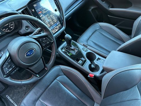Used 2024 Subaru Crosstrek 2.5i Limited w/ Popular Package #4A image 7