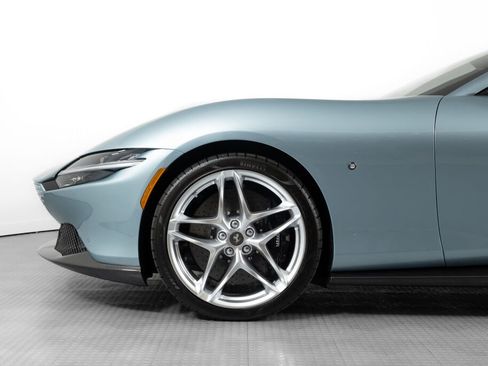Used 2024 Ferrari Roma Spider image 15