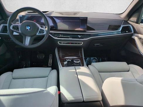 Certified 2026 BMW X5 xDrive40i w/ M Sport Package AWD/4WD image 19
