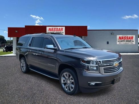 Used 2016 Chevrolet Suburban LTZ image 3