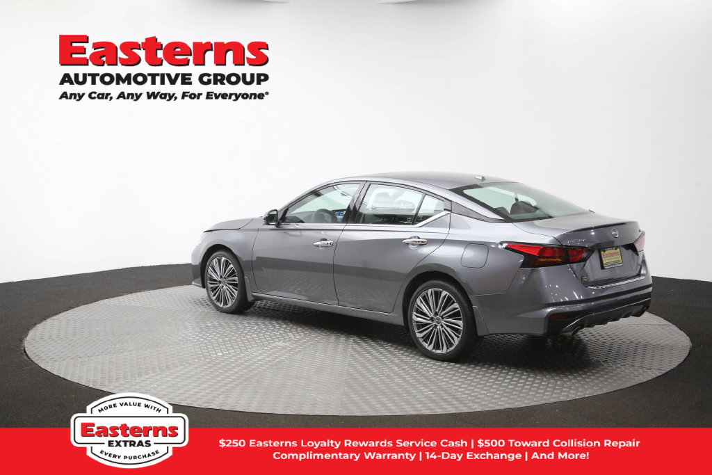 Used 2023 Nissan Altima 2.5 SL AWD/4WD image 57