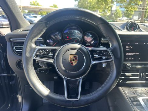 Used 2020 Porsche Macan AWD/4WD image 14