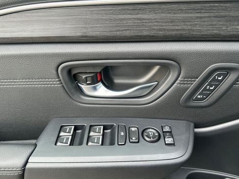 New 2026 Honda Pilot Touring image 11