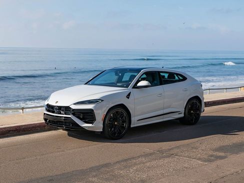 New 2025 Lamborghini Urus SE image 1