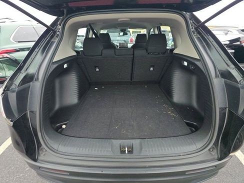 Used 2025 Honda HR-V LX image 12