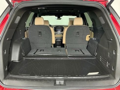 Used 2023 Chevrolet Traverse Premier w/ LPO, Floor Liner Package FWD image 26