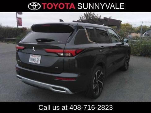 Used 2024 Mitsubishi Outlander SE AWD/4WD image 2