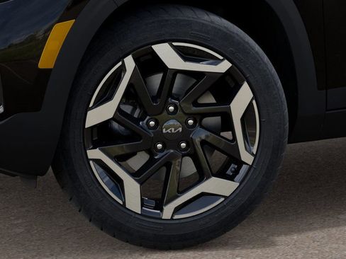 New 2025 Kia Seltos SX w/ SX Sunroof Package image 9