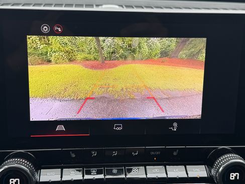 New 2026 GMC Canyon Elevation w/ Convenience Package image 63