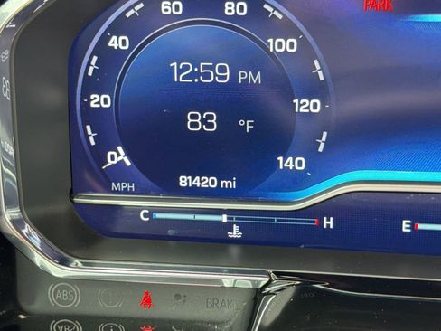 Used 2022 Chevrolet Silverado 1500 ZR2 w/ Technology Package image 18