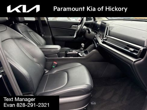 Used 2023 Kia Sportage EX image 29