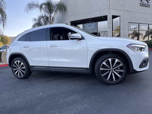 Used 2021 Mercedes-Benz GLA 250 w/ Premium Package image 14