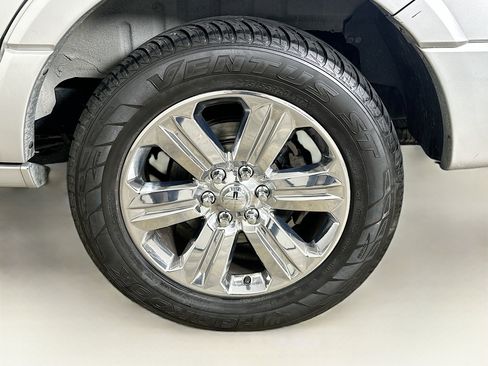 Used 2012 Ford Expedition Limited RWD image 11