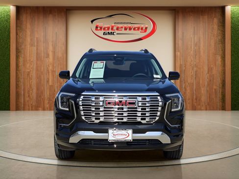 Used 2026 GMC Terrain Denali w/ LPO, Floor Liner Package AWD/4WD image 2
