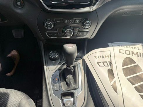 Used 2019 Jeep Cherokee Limited AWD/4WD image 20
