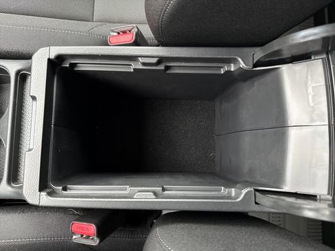 Used 2025 Honda CR-V EX image 27