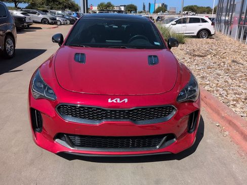 Certified 2022 Kia Stinger GT2 RWD image 2