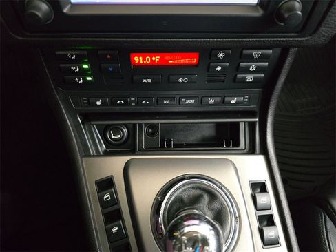 Used 2004 BMW M3 Convertible image 23