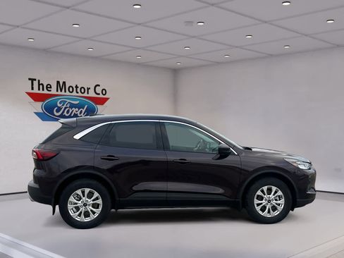 Certified 2023 Ford Escape Active image 4